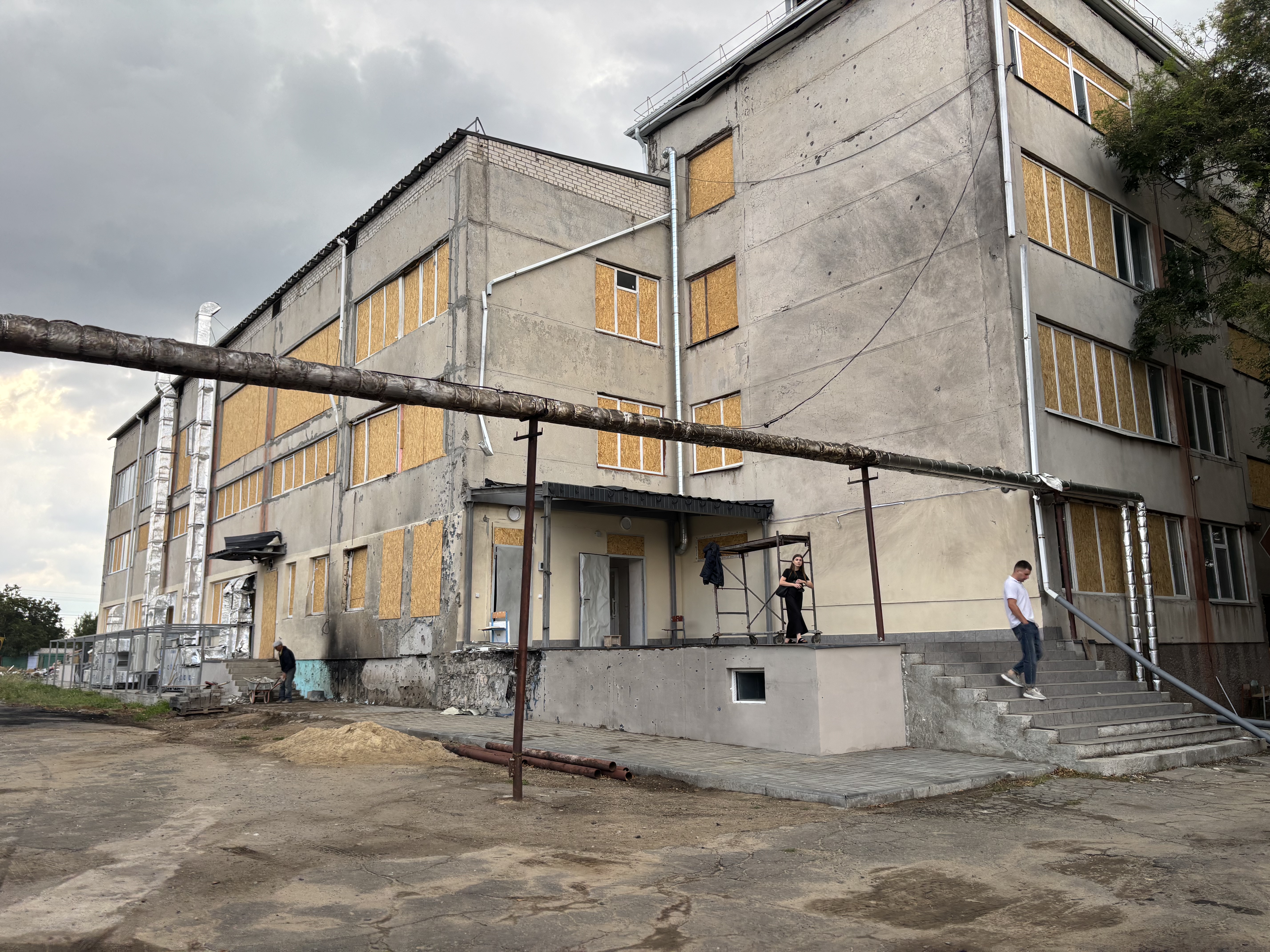 Пошкоджений харчоблок ліцею на Миколаївщині: чи планує громада завершити реалізацію інвестпроєкту?